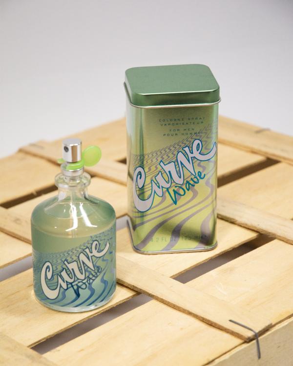 COLONIA DE HOMBRE CURVE WAVE