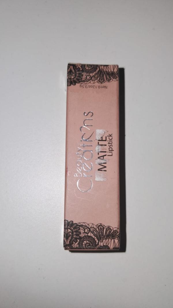 LAVIALES BEAUTY CREATIONS