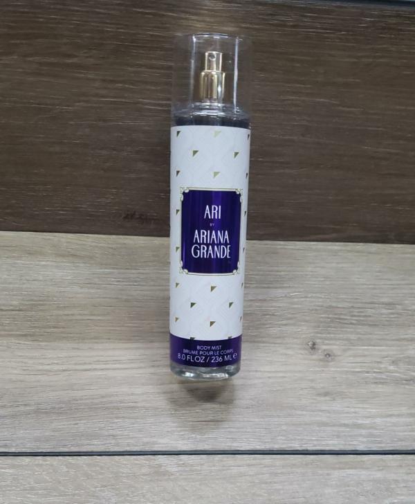 AGUAS DE BATH BODY ARI