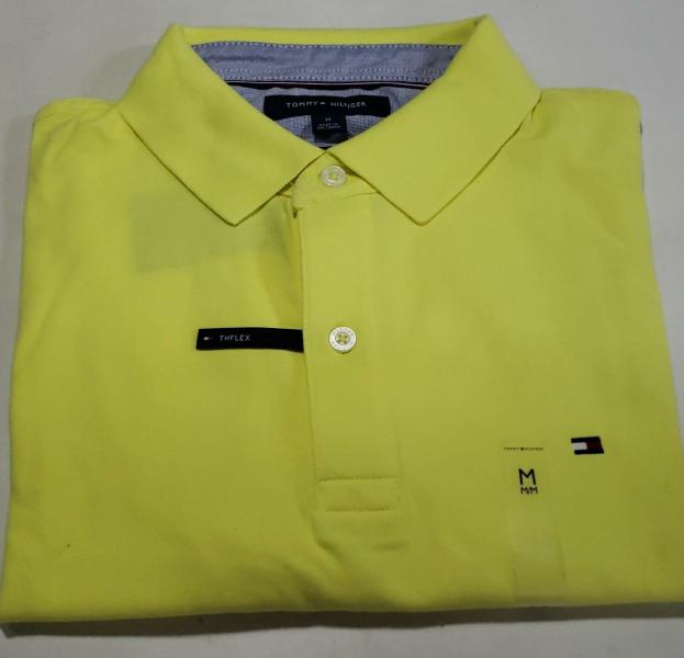 CAMISETA TOMMY AMARILLA MEDIUM