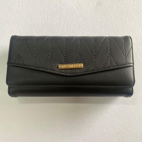 BILLETERA JAYSMELLO NEGRA