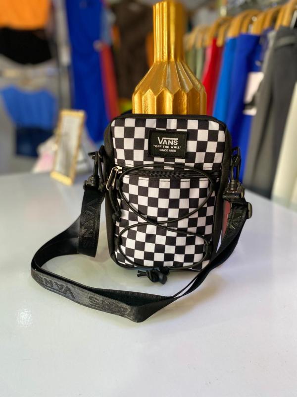 KANGURO  VANS BOLSILLO