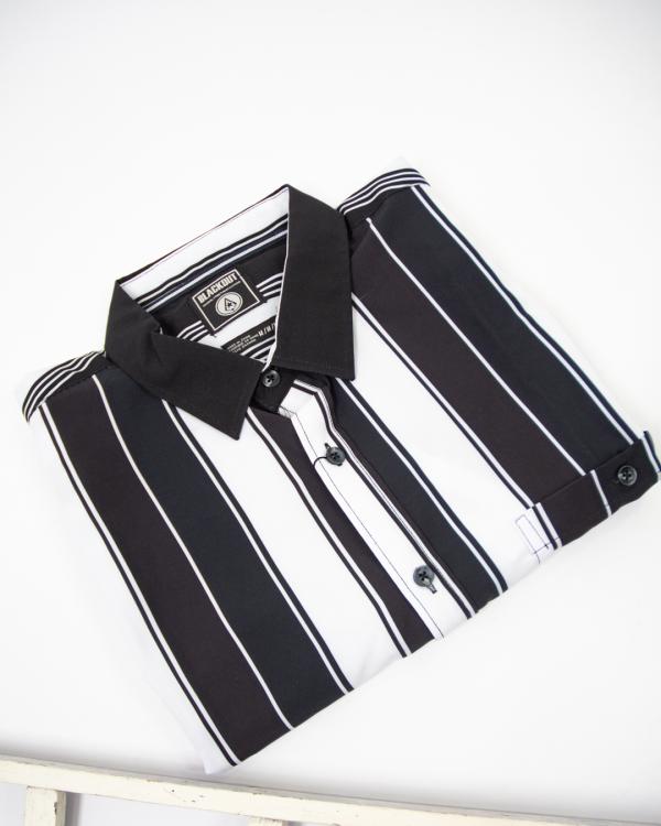 CAMISA NEGRA BLAK OUT LARGE