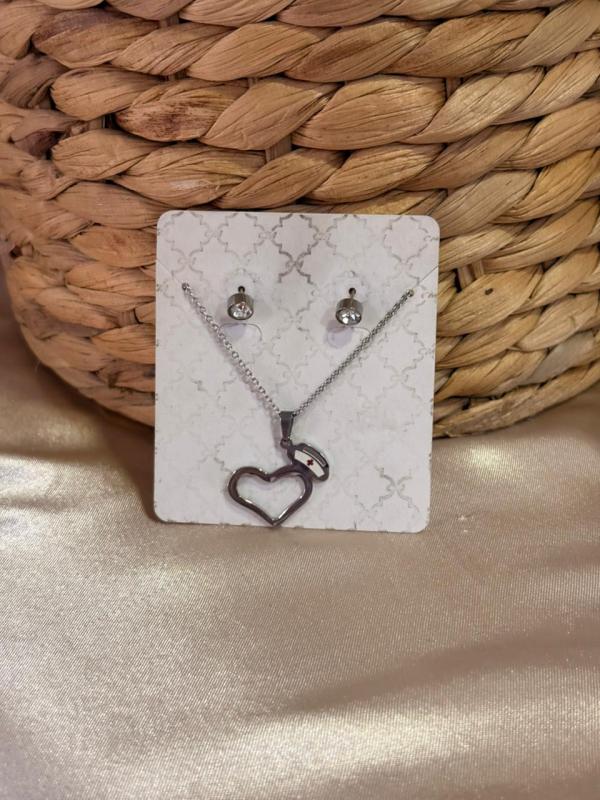 JUEGOS DE ACERO CORAZONES