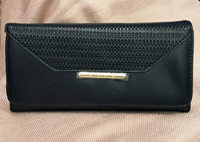 BILLETERA SARA NEGRA