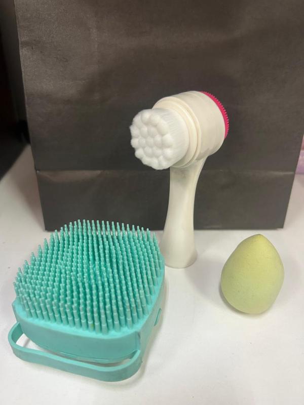 ESPONJA DE MAQUILLAJE