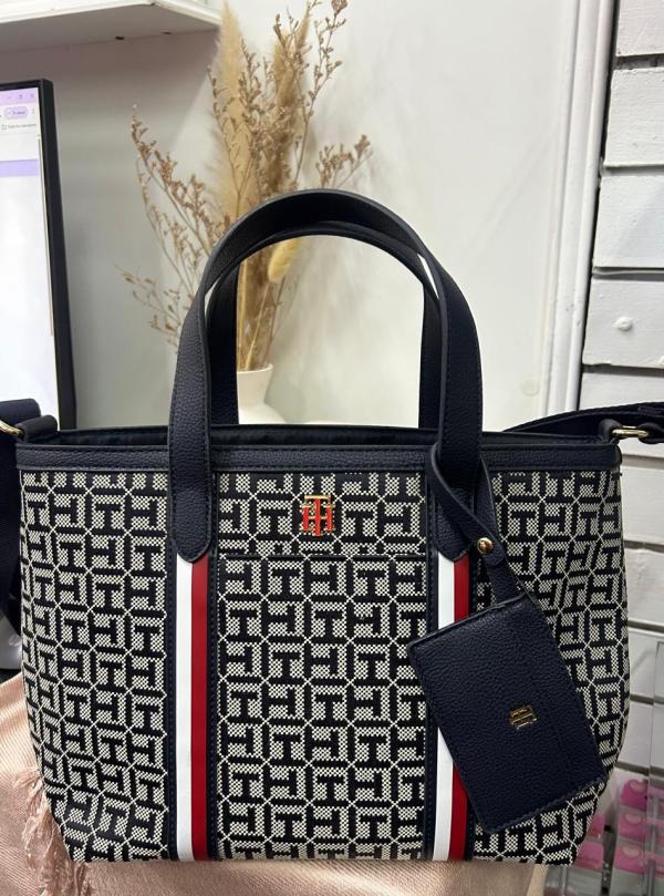 BOLSO TOMMY HILFIGER AZUL