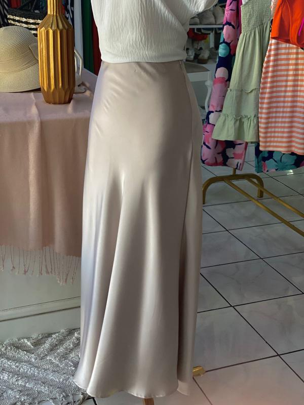 ENAGUA BEIGE TABA MEDIUM