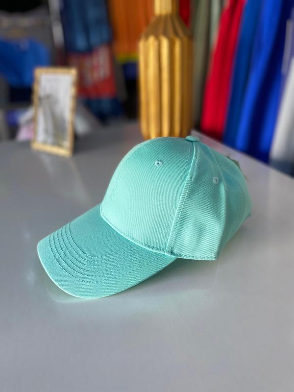 GORRAS VARIEDA DE COLORES
