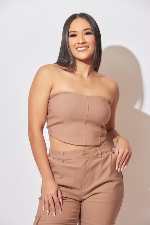 CROP TOP BEIGE OSCURO TRIPLE SEVEN LARGE