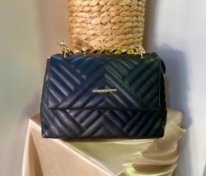 BOLSO NEGRO SARA