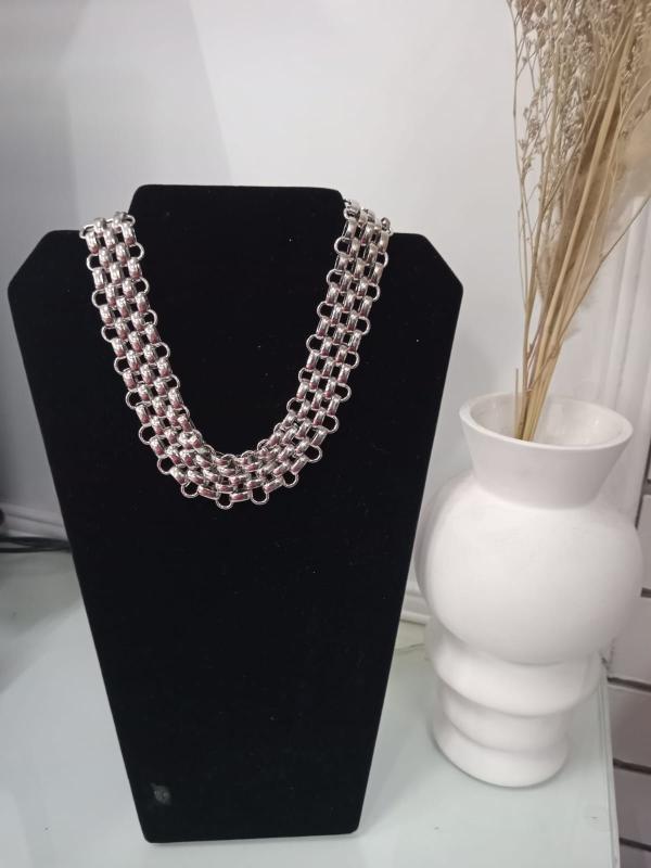 COLLAR PLATEADO GARDEN