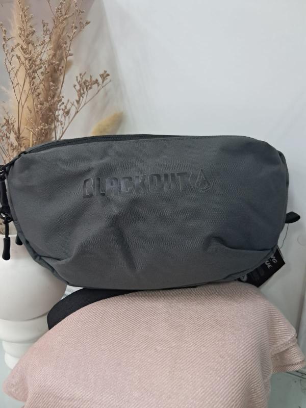 KANGURO GRIS BLACK OUT