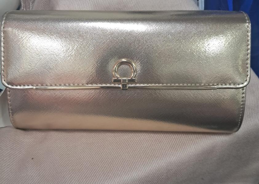 CARTERA FIESTA DORADO