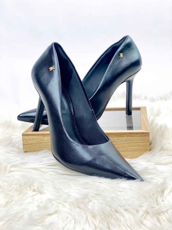 ZAPATO NEGROS TACON VIAMARTE 36