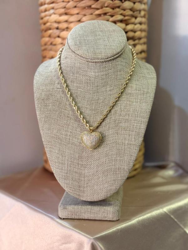 COLLAR DORADO CORAZON