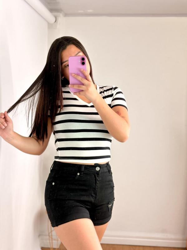 BLUSA BLANCA/NEGRO ACTIVE SMALL