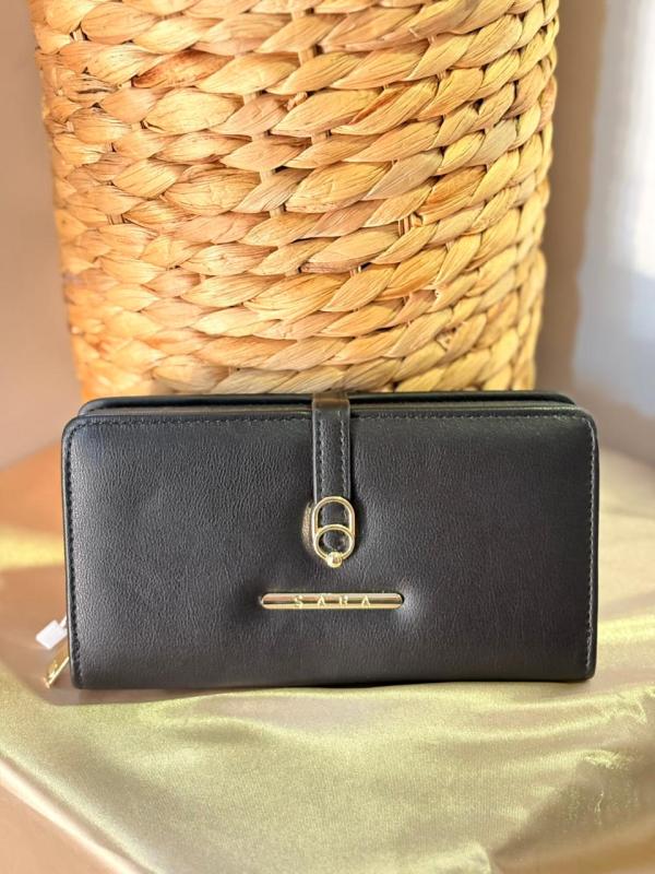 BILLETERA SARA NEGRA