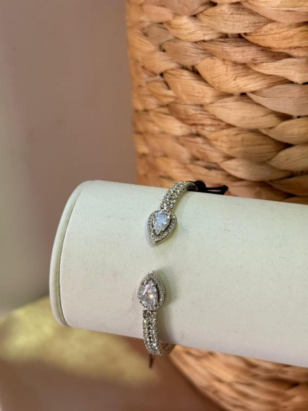 PULSERA PLATEADA CRYSTAL AVENUE