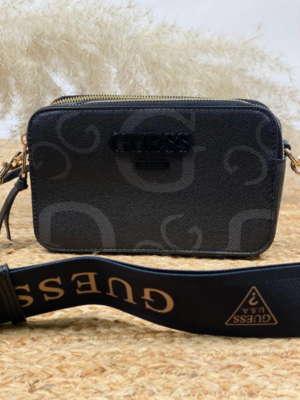 BOLSO DE MARCA NEGRO