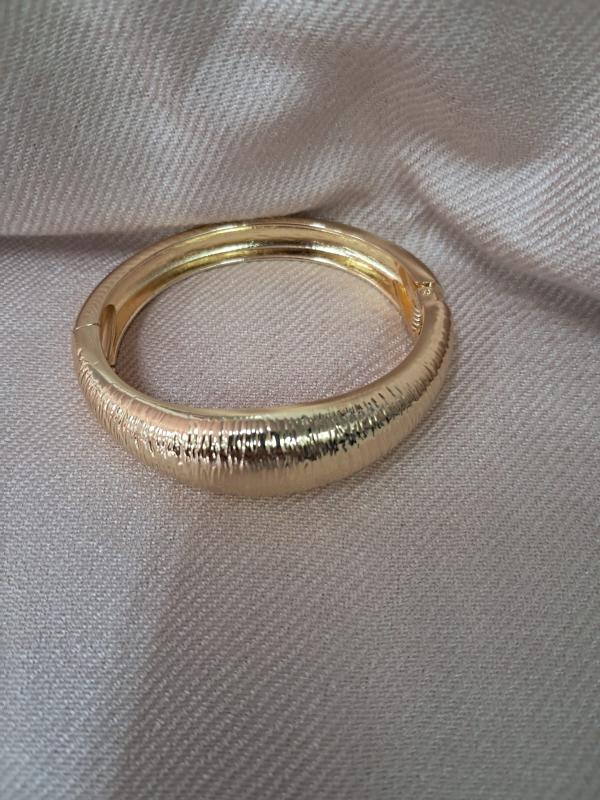 ARO DORADO MUJER